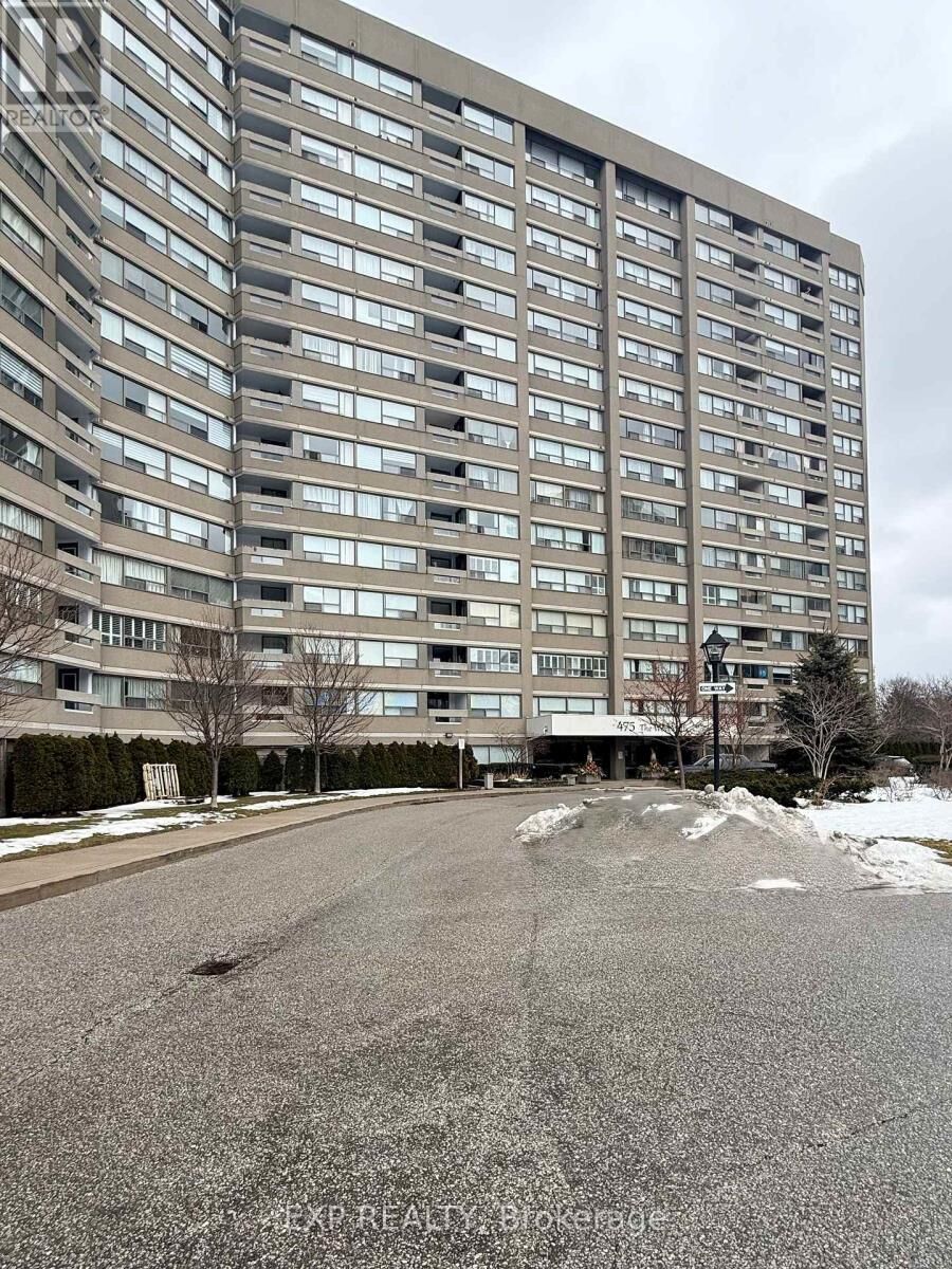 Property Photo: 475 The West Mall 608 ON M9C 4Z3