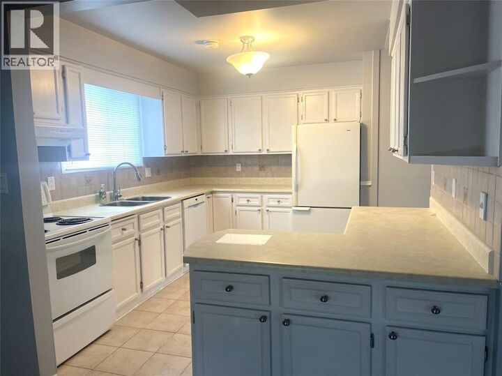 Property Photo:  1239 Norfolk Avenue Main  ON N7S 5E2 