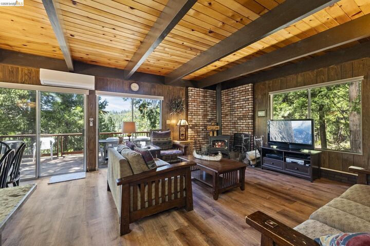 Property Photo:  27086 Summerhill Drive  CA 95375 