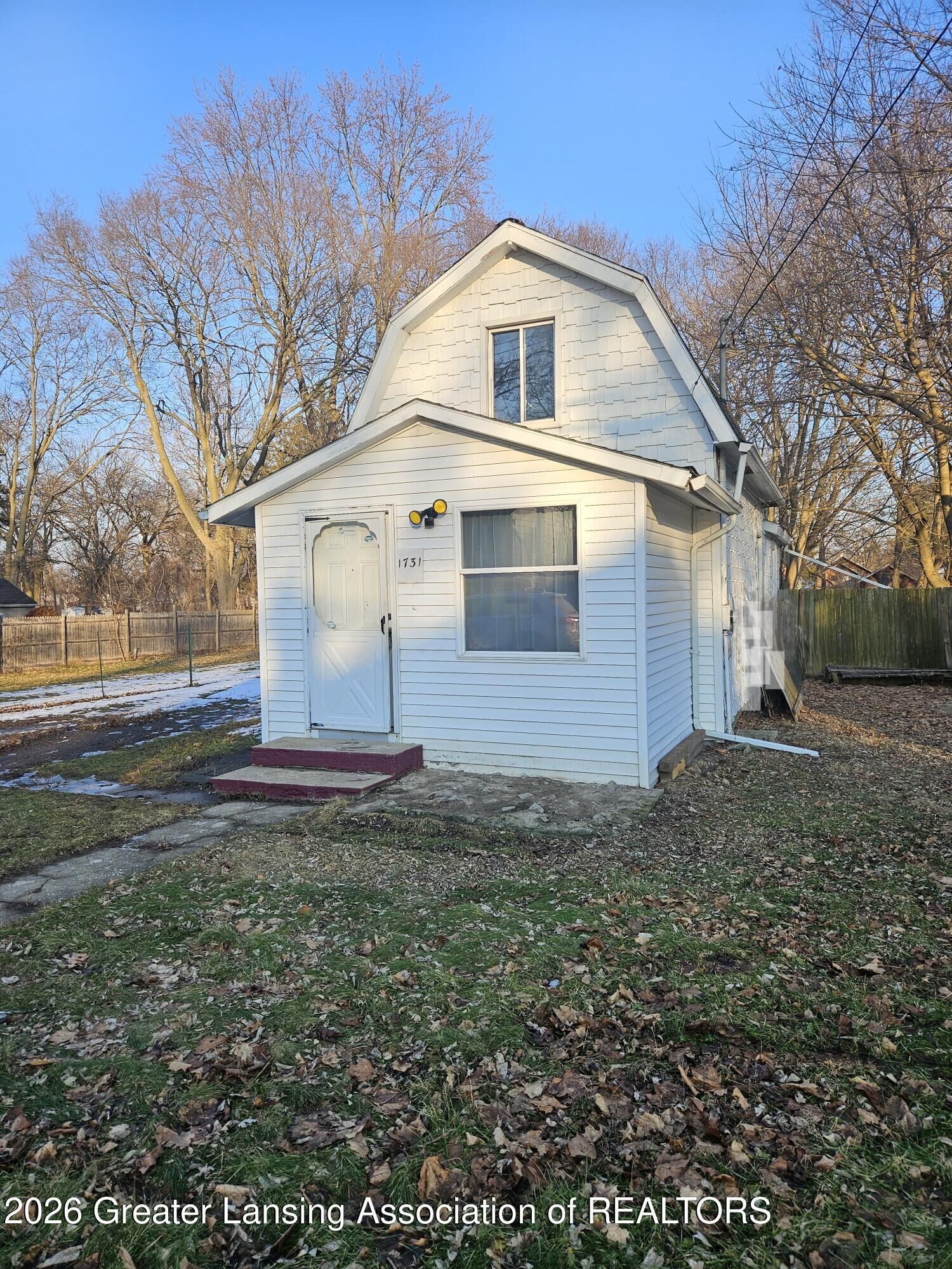 Property Photo:  1731 Lyons Avenue  MI 48910 