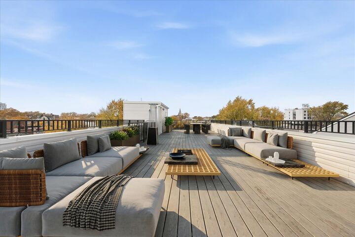 Property Photo: 134 New York Ave 4 NJ 07307