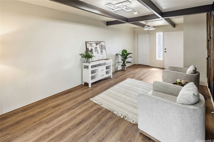 Property Photo:  87-150 Helelua Place 6  HI 96792 