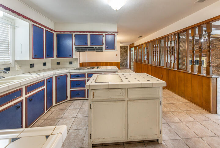 Property Photo: 505 Owen Street TX 79403