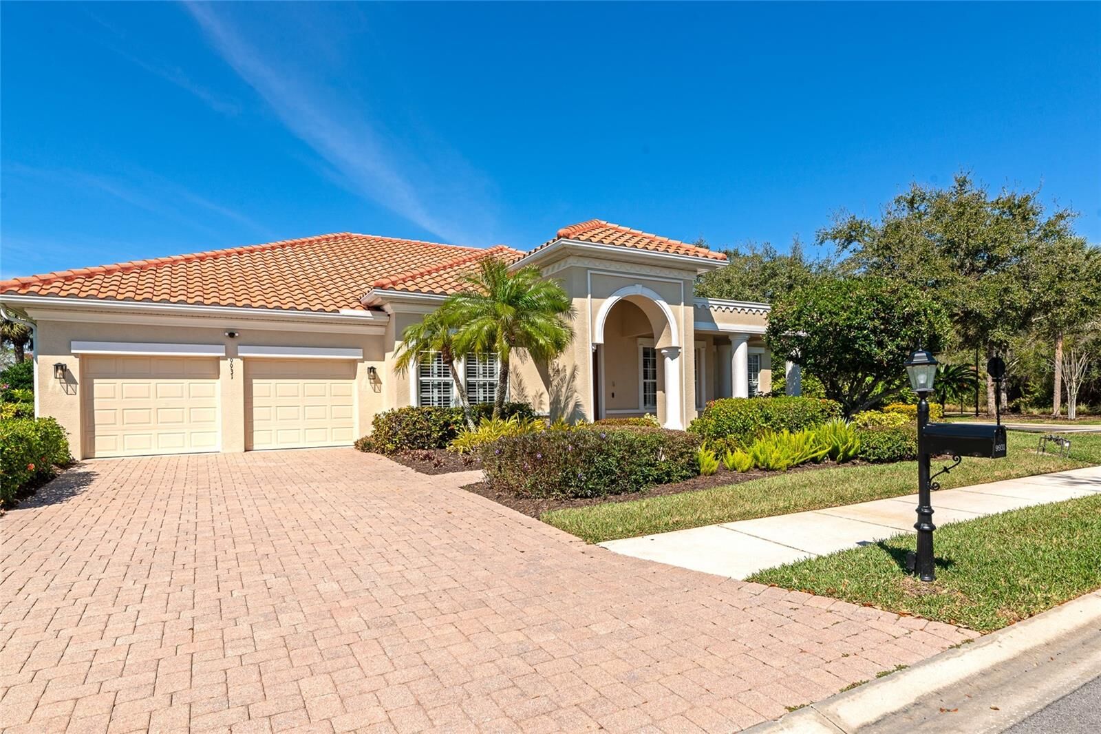 Property Photo: 9931 Portside Terrace FL 34212