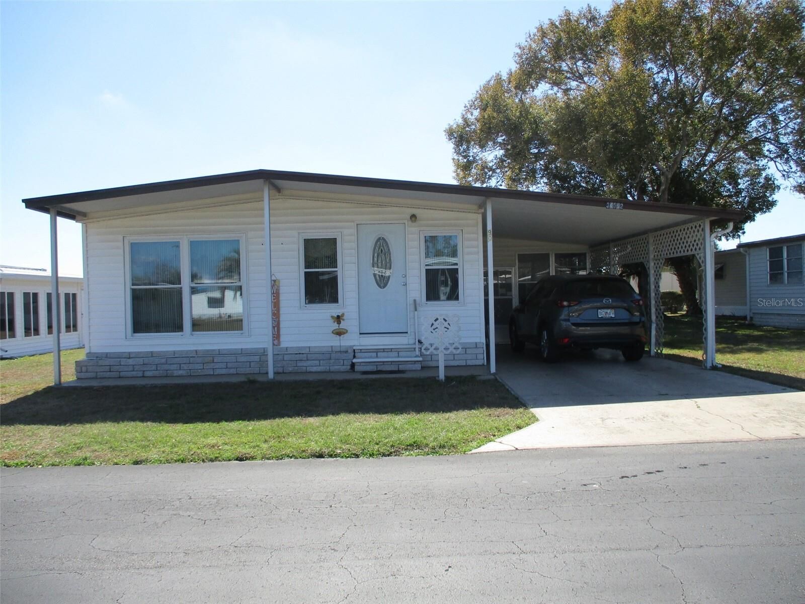 Property Photo:  34542 Sweetpea Lane  FL 33541 