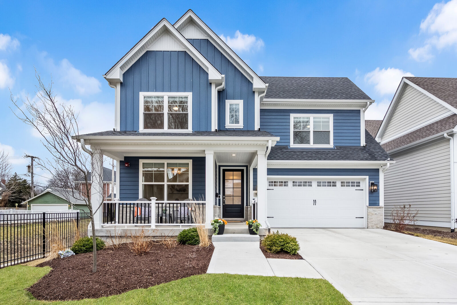 Property Photo:  534 N Catherine Avenue  IL 60526 