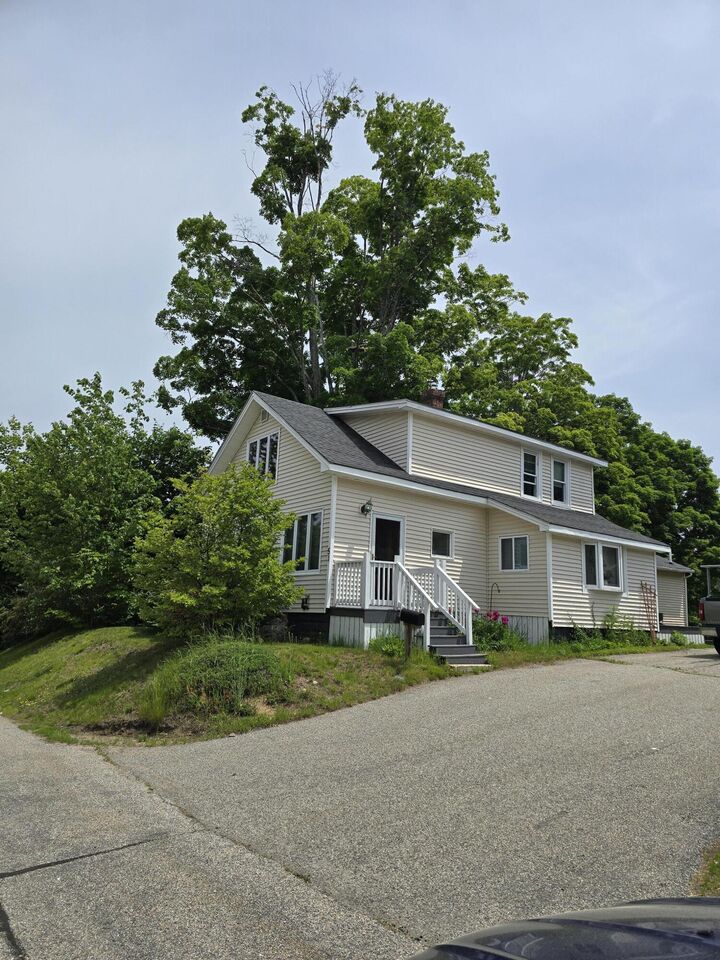 Property Photo:  51 Lenox Street  ME 04073 