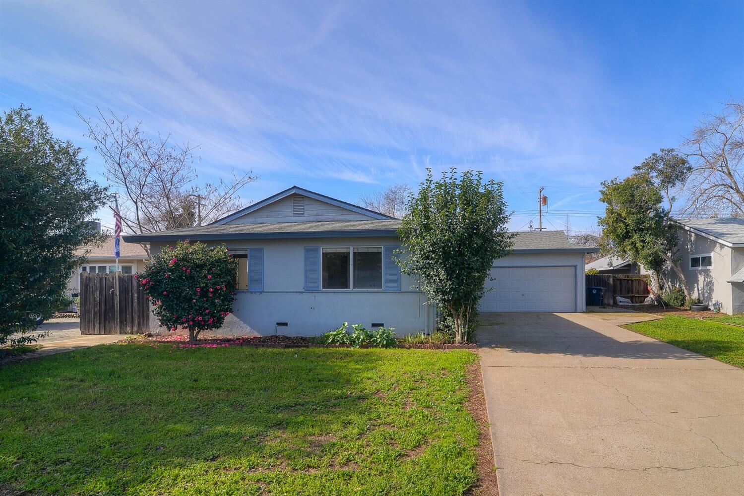 Property Photo: 2618 Betsy Way CA 95670