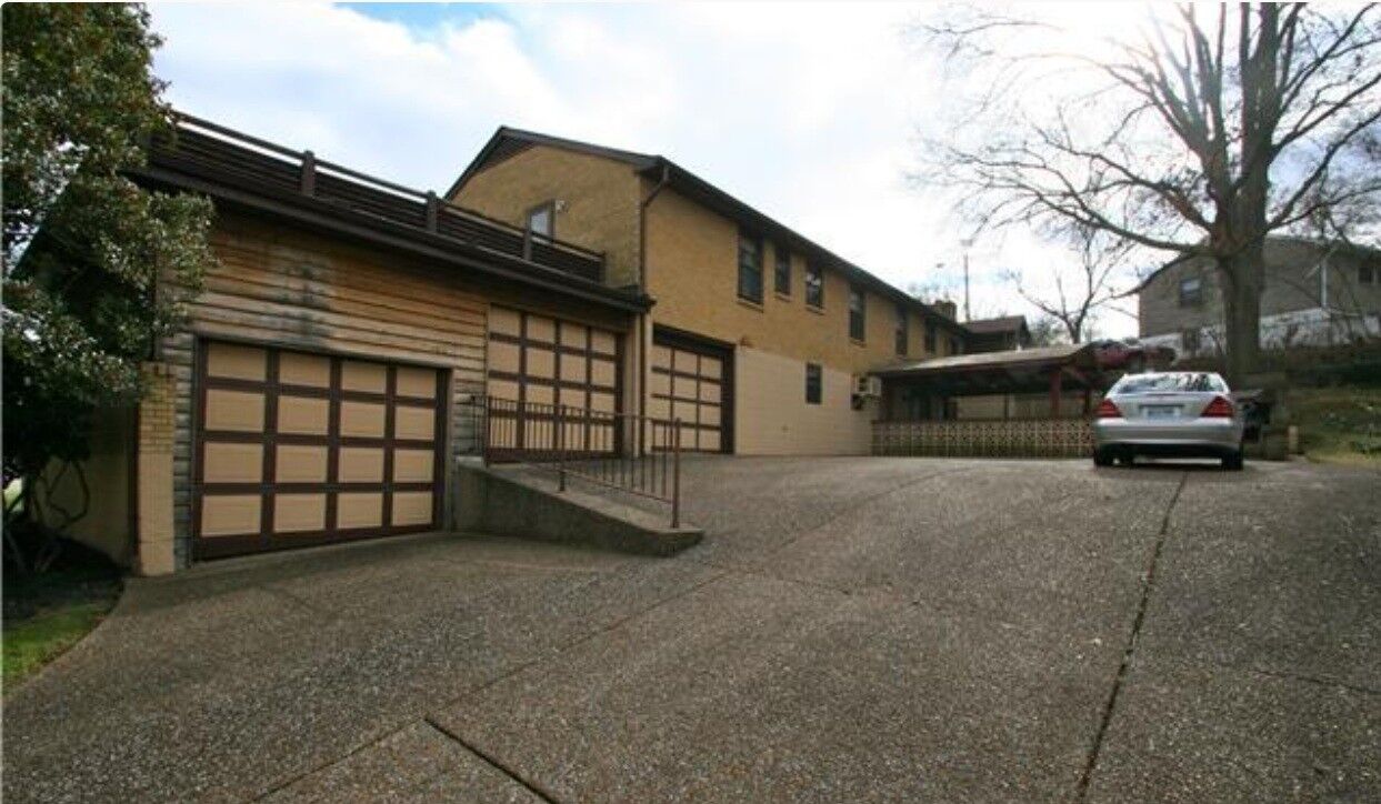 Property Photo:  3717 Turley Dr A  TN 37211 