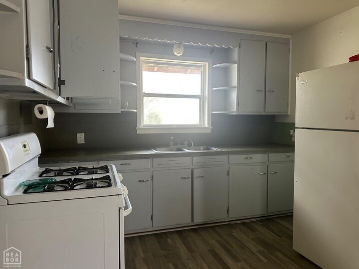 Property Photo:  1062 Hwy 49  AR 72390 