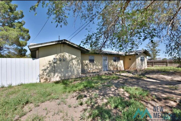 Property Photo: 601 W 17th Lane NM 88130