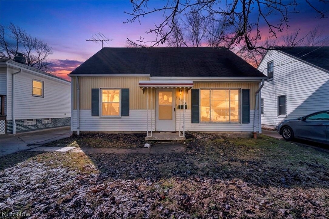 Property Photo:  13539 Bennington Avenue  OH 44135 