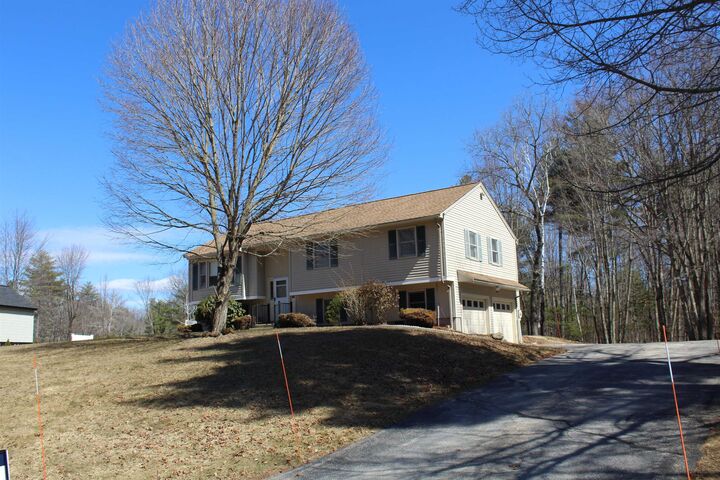 Property Photo: 16 Towne Drive NH 03038