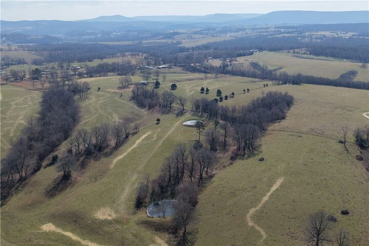 Property Photo: 776 County Road 811 AR 72638