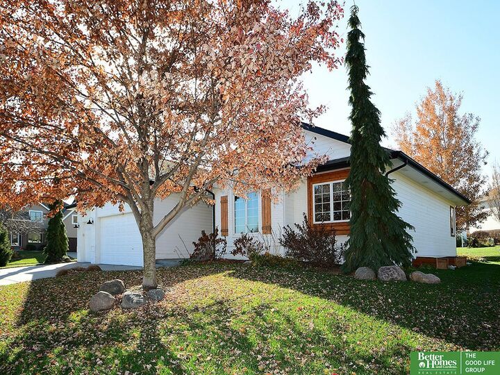 Property Photo:  10418 Spyglass Drive  NE 68136 