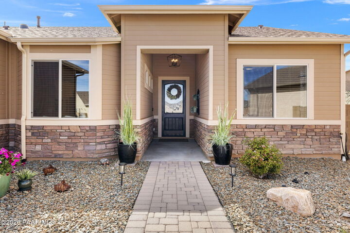Property Photo:  4946 N Combs Court  AZ 86314 