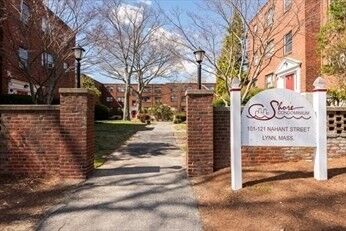 Property Photo:  103 Nahant Street 4  MA 01902 