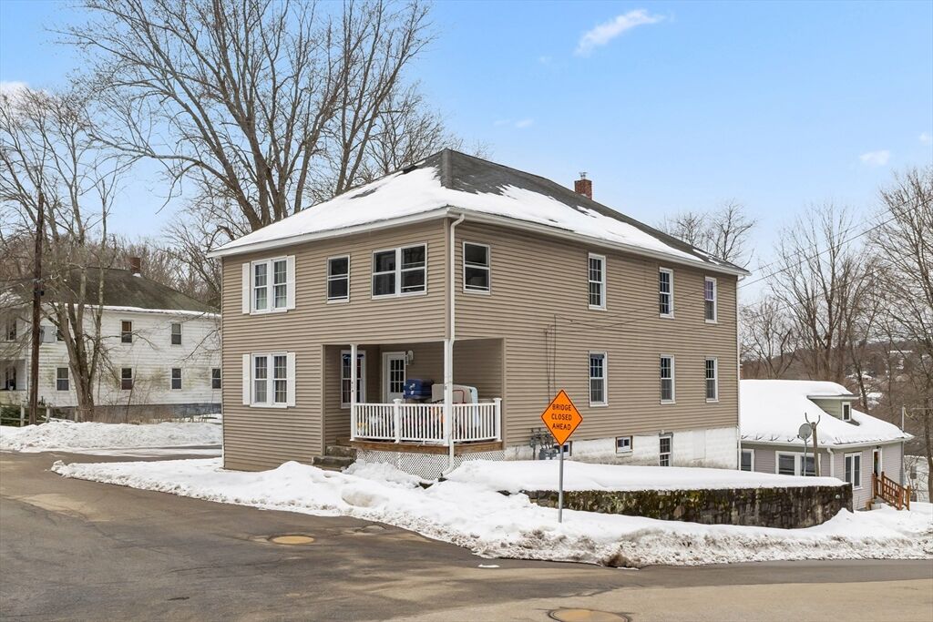 Property Photo: 404 High St MA 01570