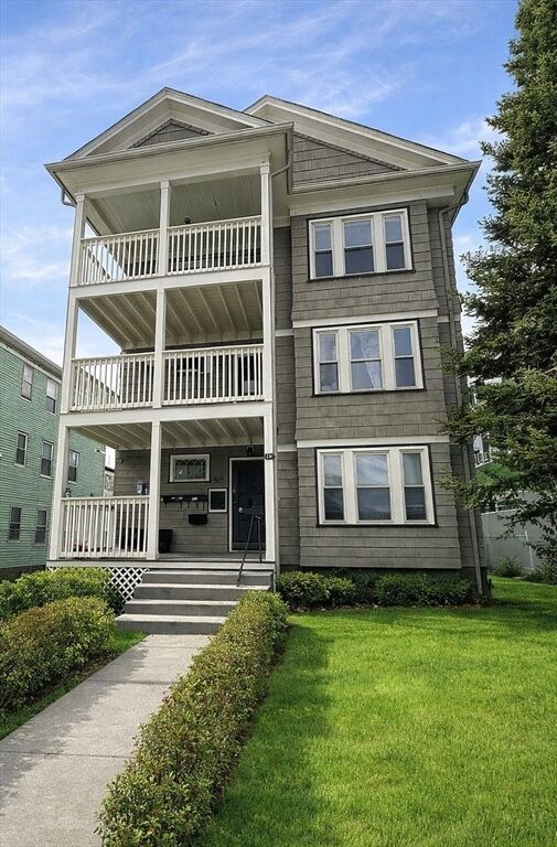 Property Photo: 412 Grafton St 3 MA 01604