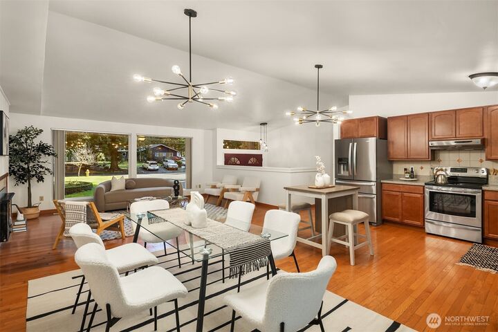 Property Photo:  17011  199th Place NE  WA 98077 