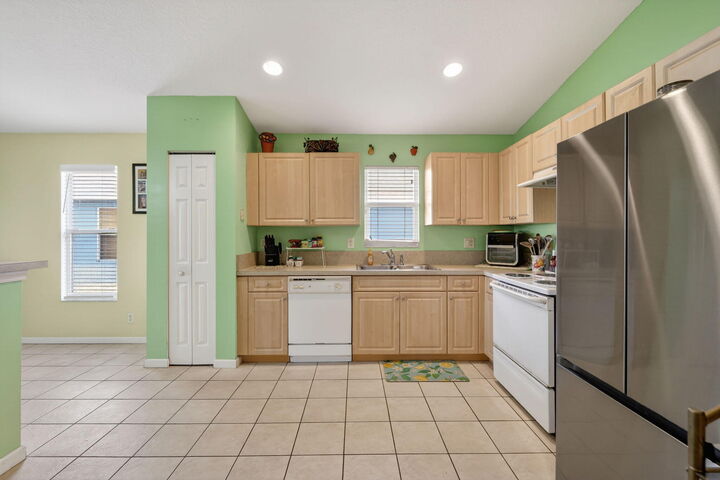 Property Photo: 9042 SW Caprice Circle FL 34997