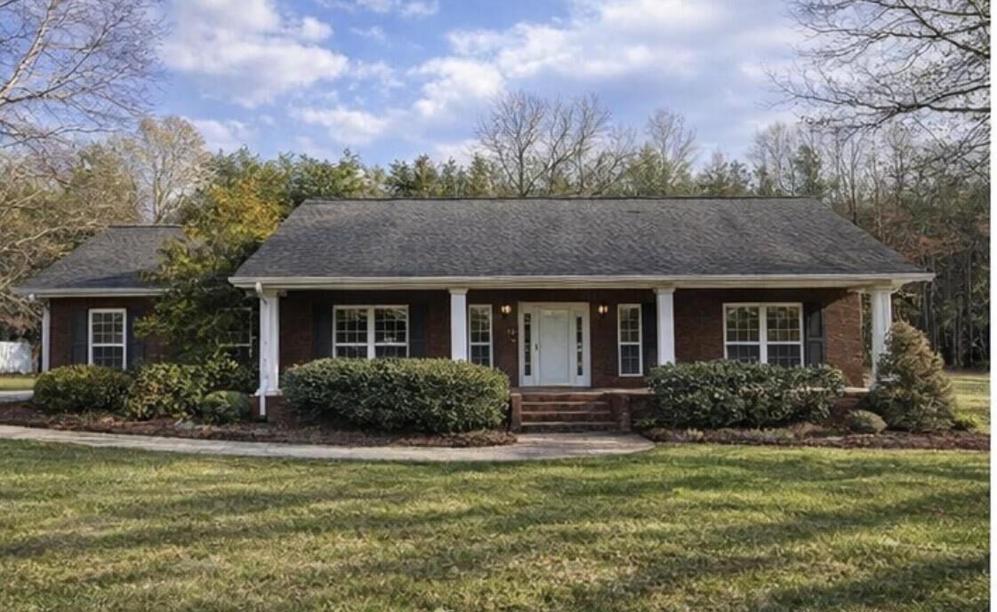 Property Photo: 268 County Road 545 TN 37329