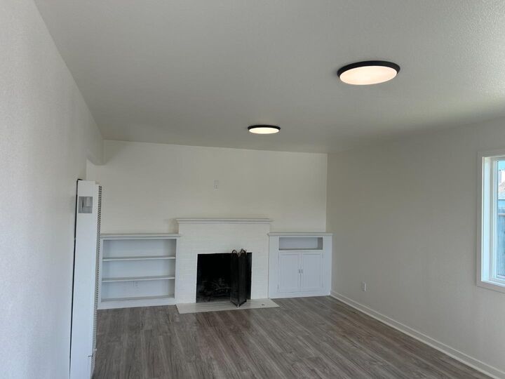 Property Photo:  46 W. Acacia Street  CA 93901 