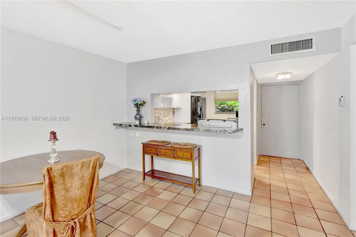 Property Photo: 10525 SW 112th Ave 117 FL 33176