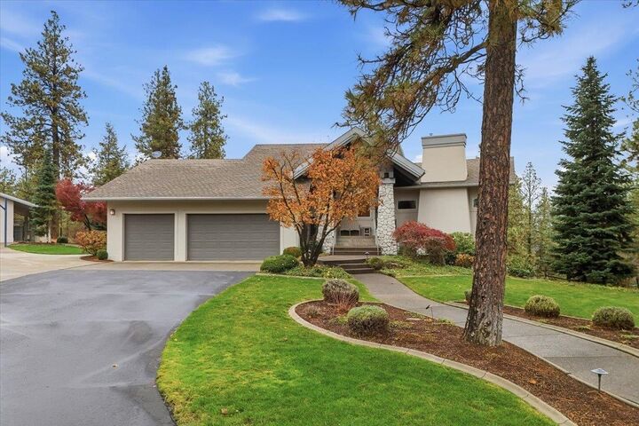 Property Photo:  1813 E Estates Rd  WA 99224 