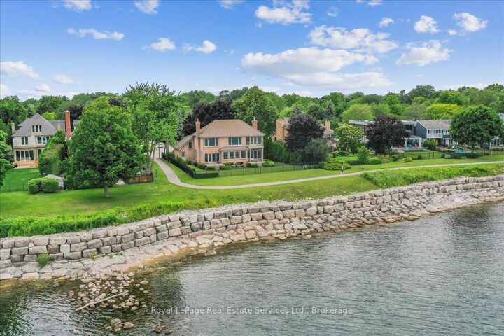 3286 Shelburne Place — photo 1