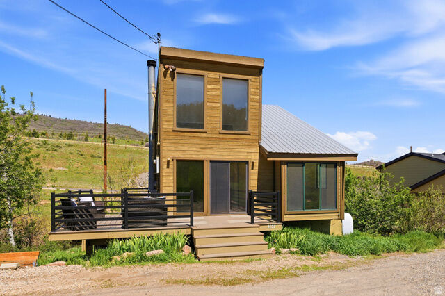 Property Photo:  4553 Balsam Dr  UT 84098 