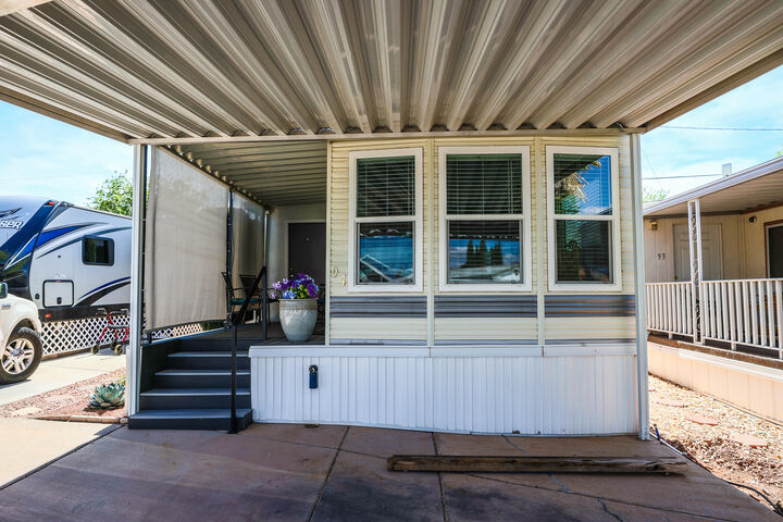 Property Photo:  1225 N Dixie Downs Rd #94  UT 84770 