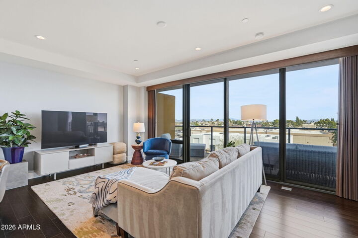 Property Photo:  4422 N 75th Street 4010  AZ 85251 