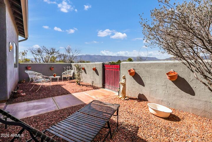 Property Photo: 651 S McCracken Lane AZ 86322