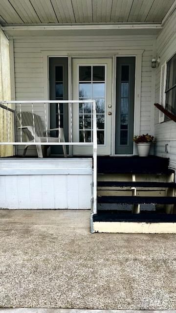 Property Photo:  660 Leslie Street 60  CA 95482 