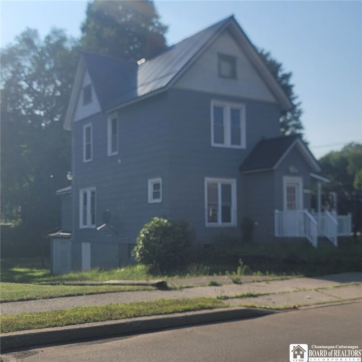 Property Photo:  10 McDaniel Avenue  NY 14701 