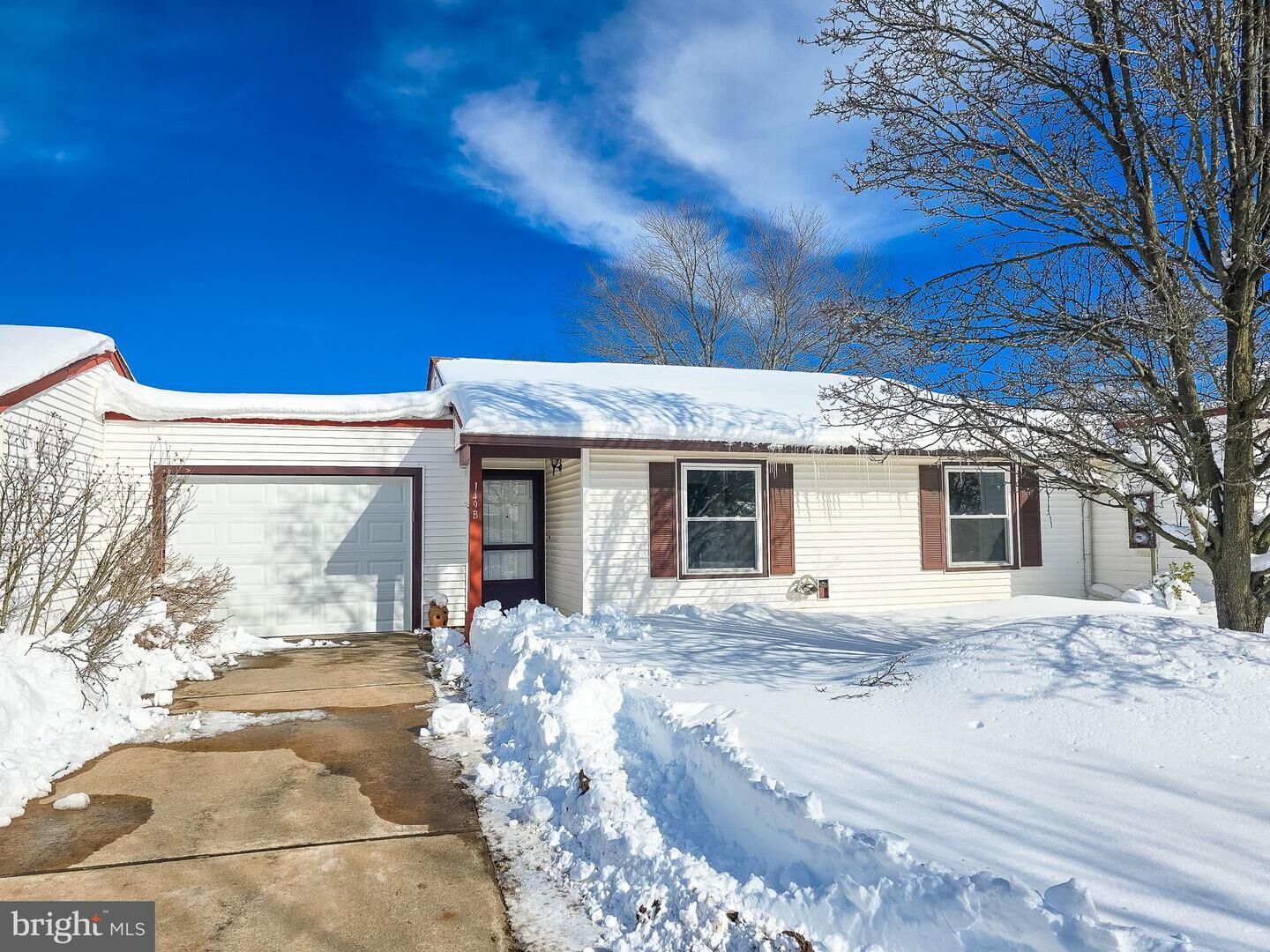 Property Photo:  149 Maclura Plaza B  NJ 08831 