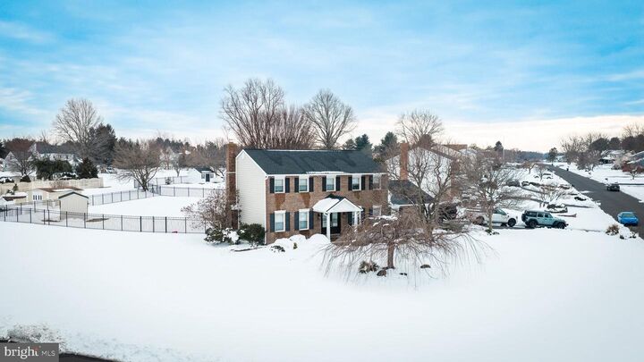 Property Photo:  52 Hampton Drive  PA 18966 