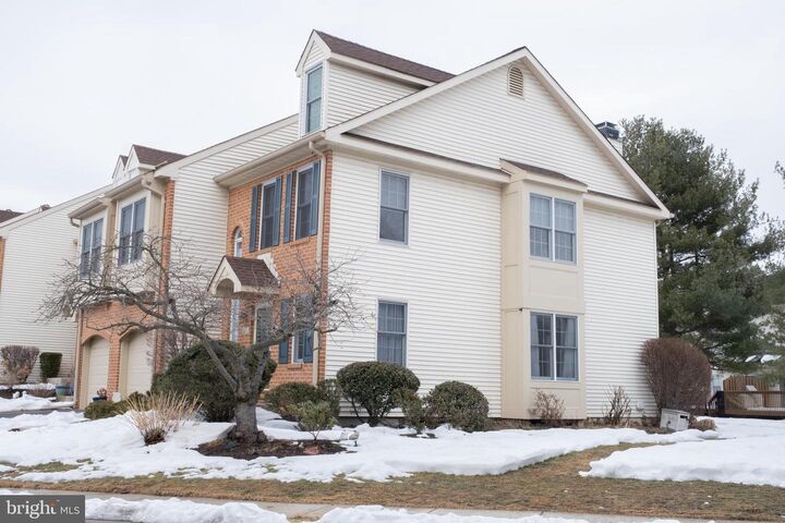 Property Photo: 1400 Continental Circle PA 19460