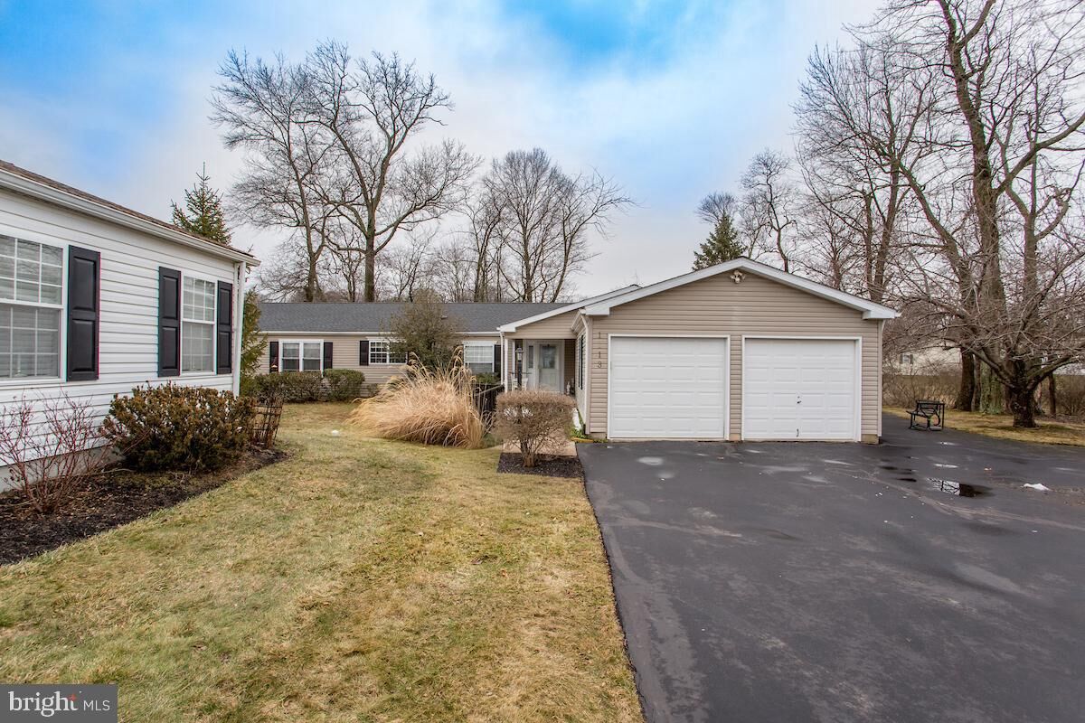 Property Photo:  1113 Harvest Lane  PA 19454 