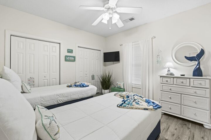 Property Photo:  4881 Dahlia Ct. 105  SC 29577 