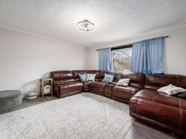 Property Photo:  2347 W Audrey Drive  OH 43055 