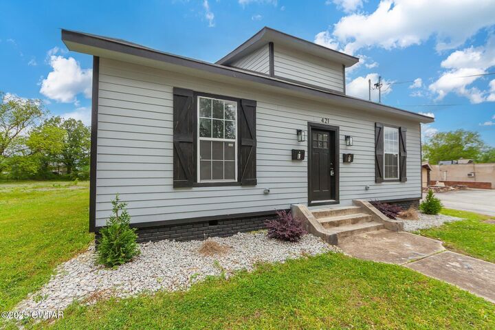 Property Photo:  421 Hollywood Drive  TN 38301 