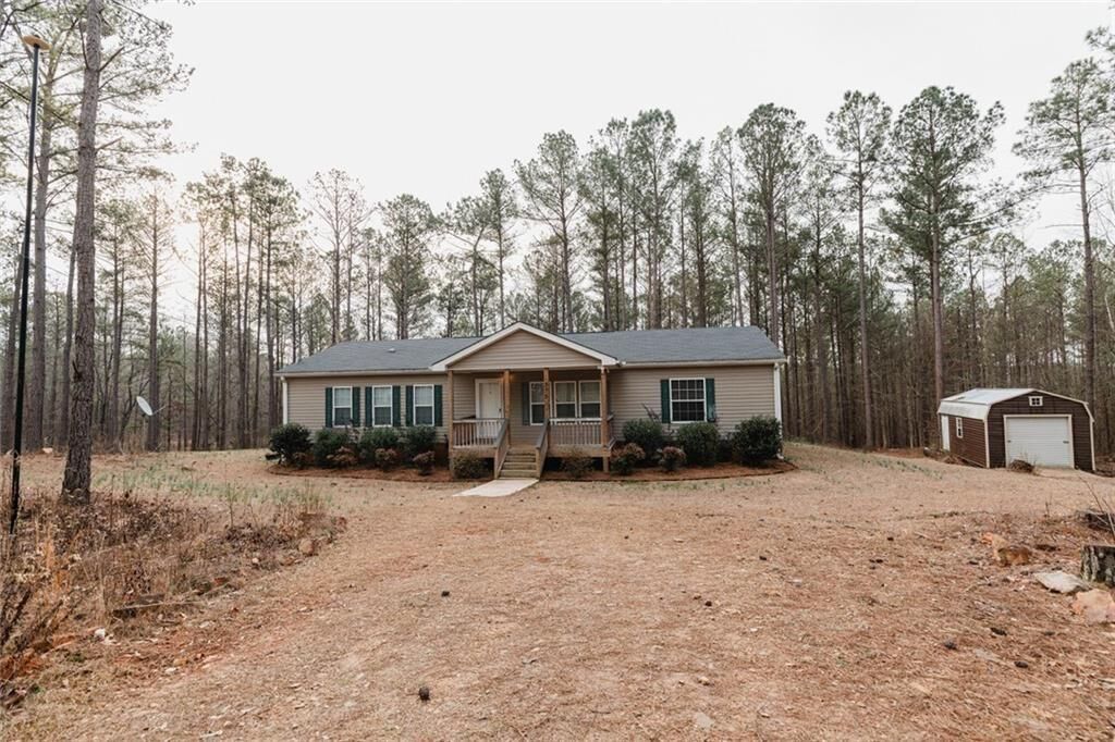 Property Photo:  375 Caney Creek Road  GA 30116 
