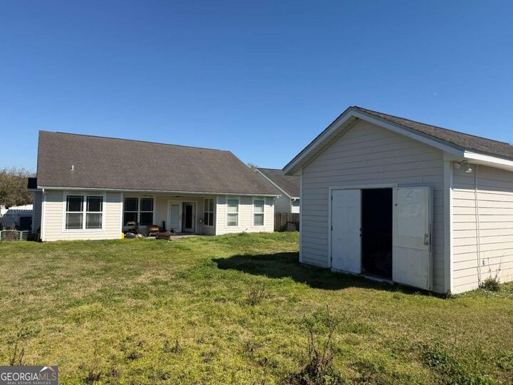 Property Photo:  202 Waters Edge Drive  GA 31548 