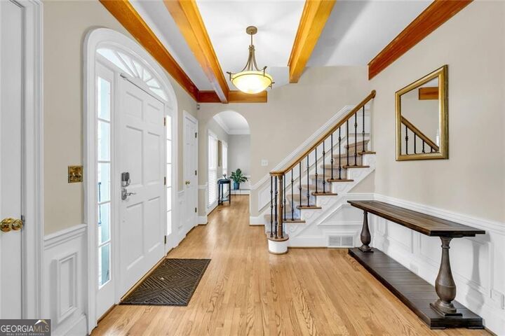 Property Photo:  1828 Chedworth Lane  GA 30087 