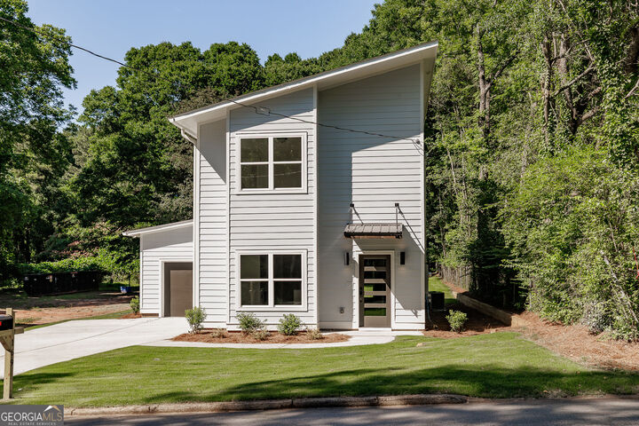 Property Photo: 169 Vine Street GA 30601