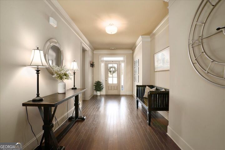 Property Photo:  309 Sterling Lake Way  GA 30549 