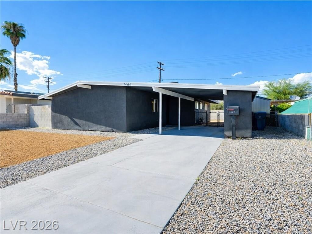 Property Photo:  1404 East McWilliams Avenue  NV 89101 