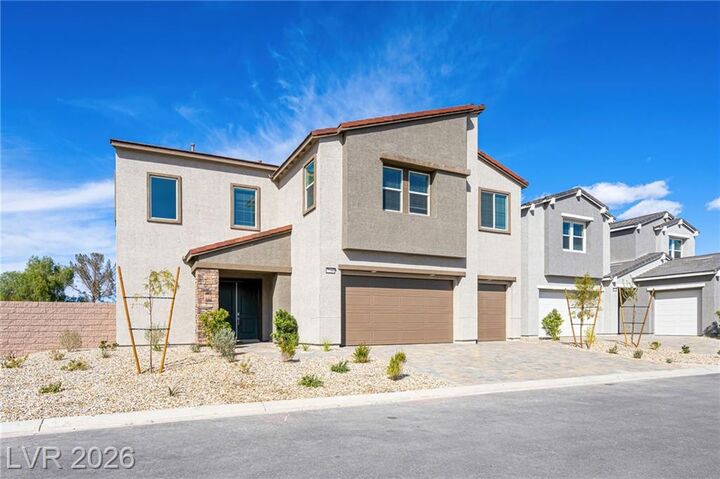 Property Photo:  